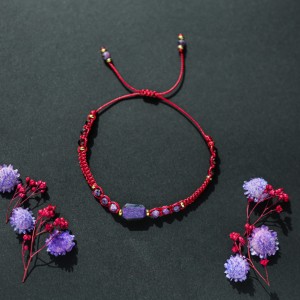 Minerałka Czarujący Czaroit